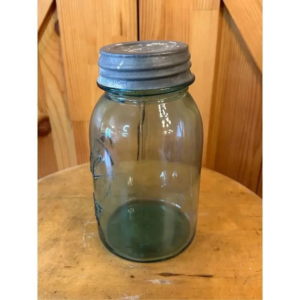 Vintage Ball Perfect Mason #4 Quart Fruit Jar Blue with lid (8836)